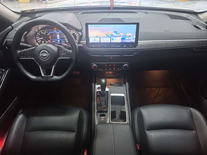 Фото 8 - Nissan Teana