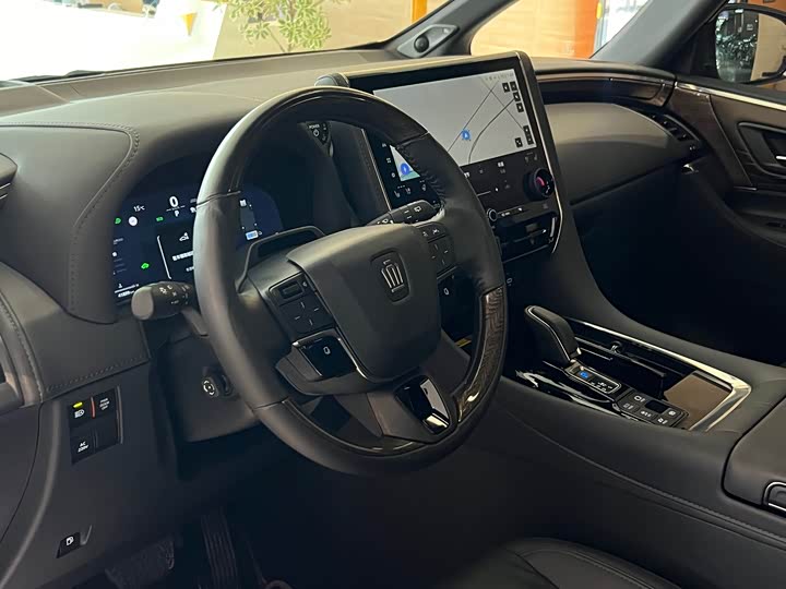 Photo 9 - Toyota Vellfire