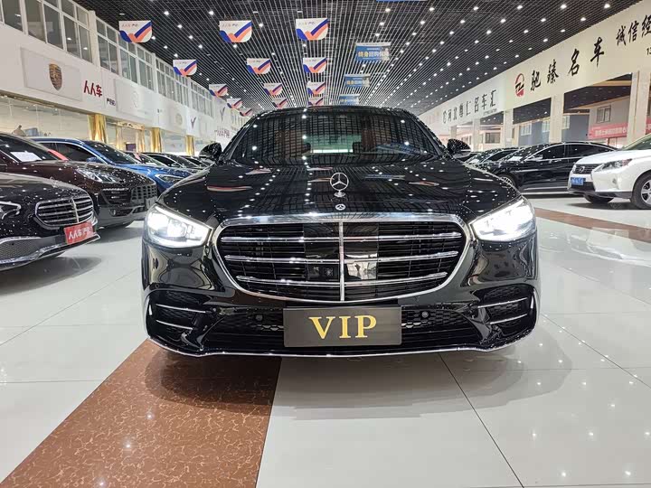 Фото 2 - Mercedes-Benz S-Class