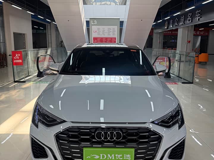 Фото 2 - Audi A3