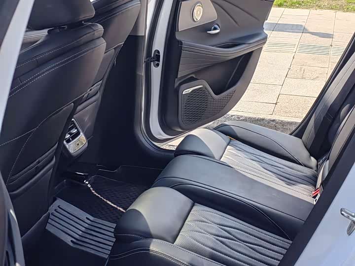 Фото 8 - Chery Arrizo 8