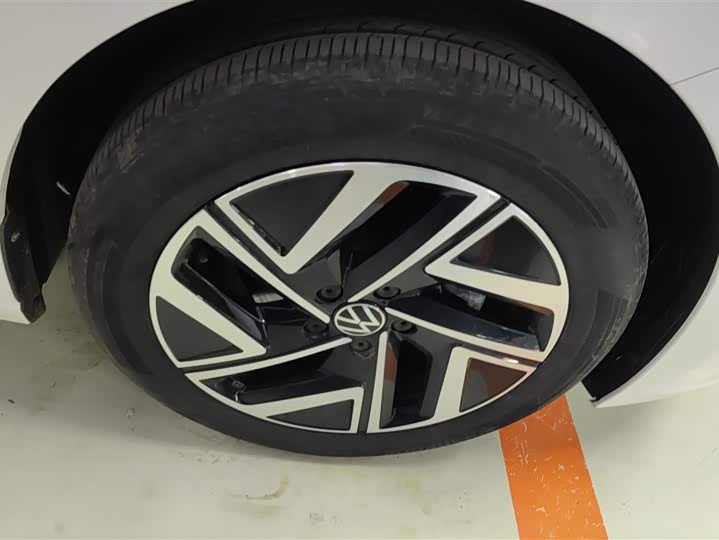 Фото 6 - Volkswagen Sagitar L