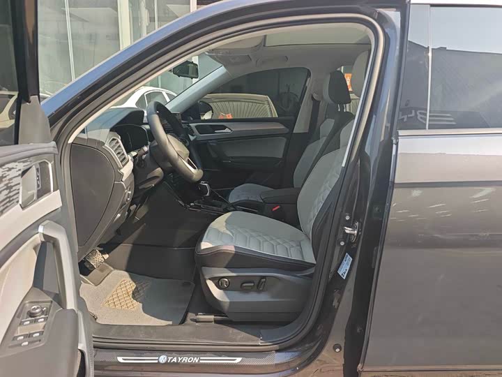 Фото 5 - Volkswagen Tayron