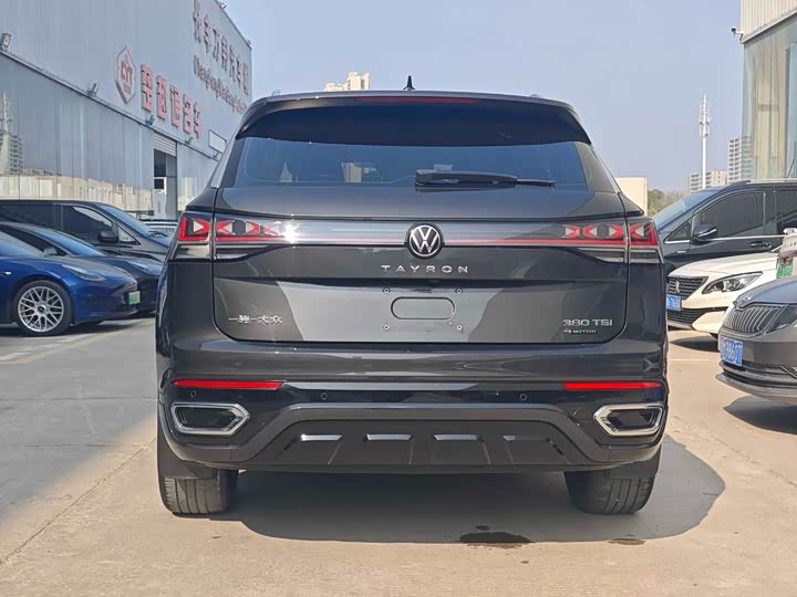 Фото 8 - Volkswagen Tayron