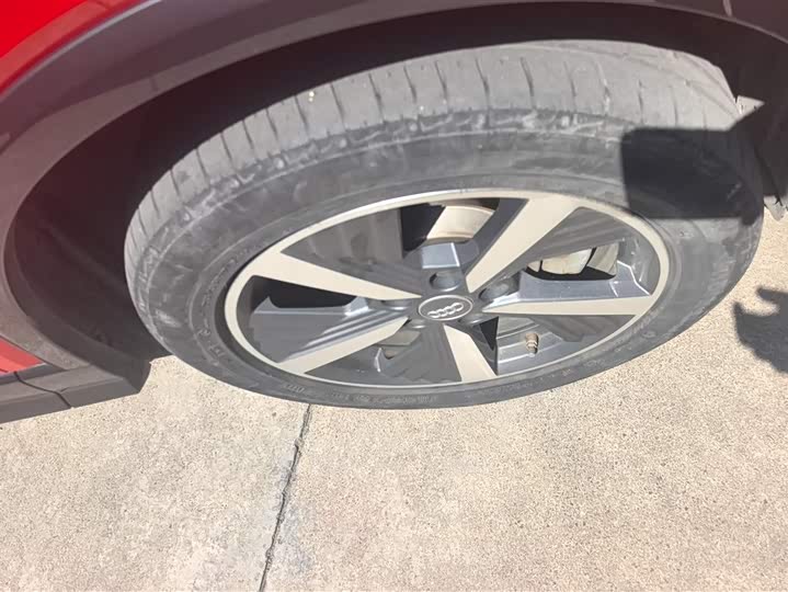 Фото 6 - Audi Q2L e-tron