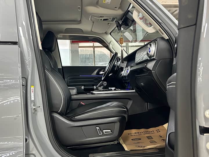 Фото 8 - Tank 300