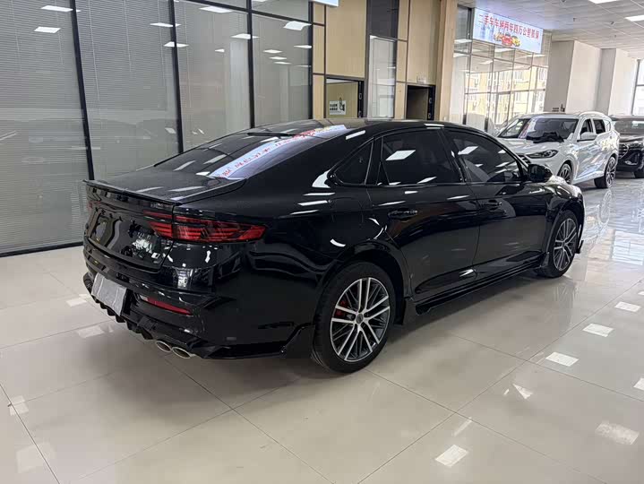 Фото 6 - Geely Preface
