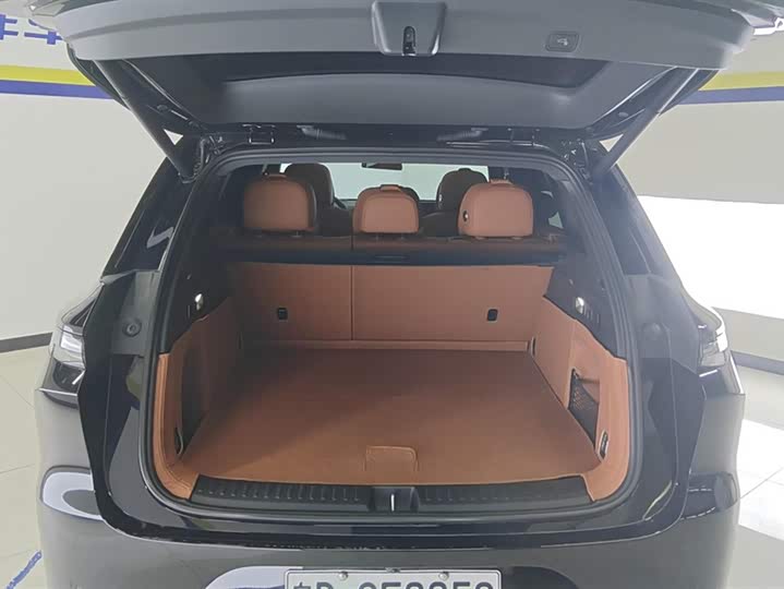 Фото 4 - LiXiang L6