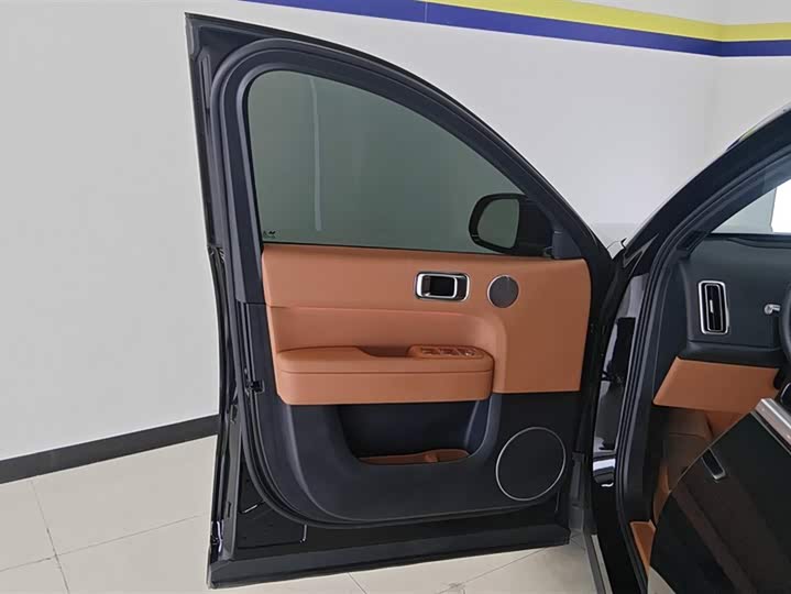 Фото 7 - LiXiang L6