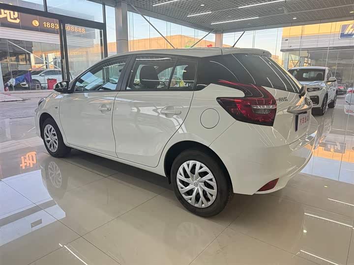 Фото 6 - Toyota Vios FS