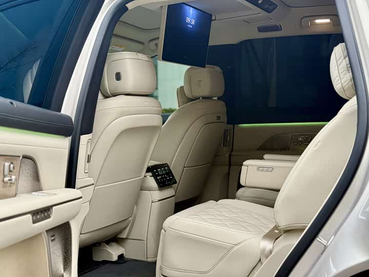 Фото 4 - Nio ES8