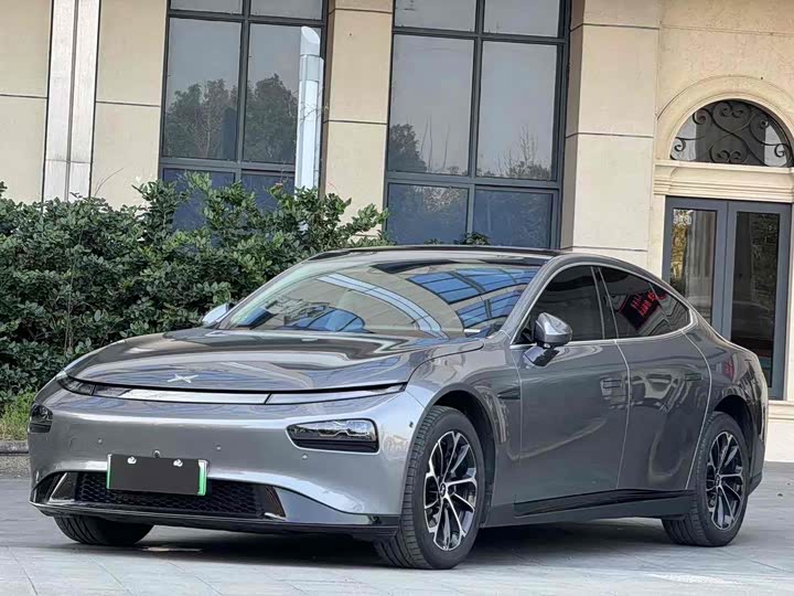 Фото 1 - XPeng P7