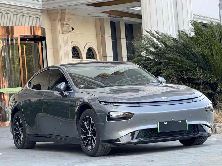 Фото 3 - XPeng P7