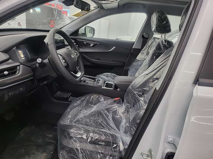 Фото 4 - Chery Tiggo 8