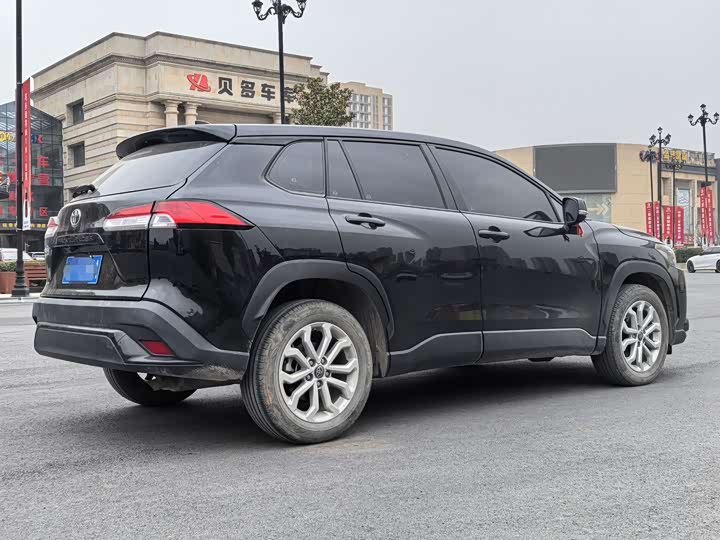 Photo 5 - Toyota Frontlander