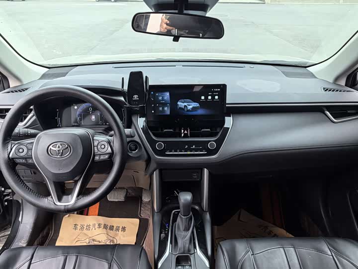 Photo 9 - Toyota Frontlander