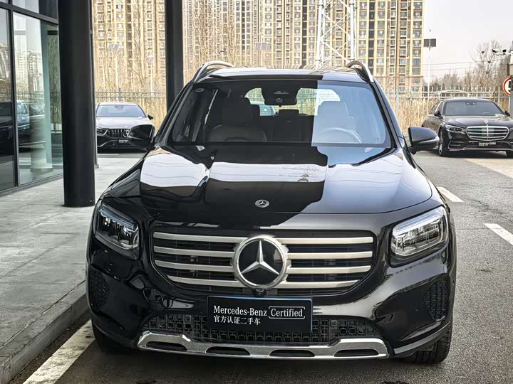 Фото 2 - Mercedes-Benz GLB-Class