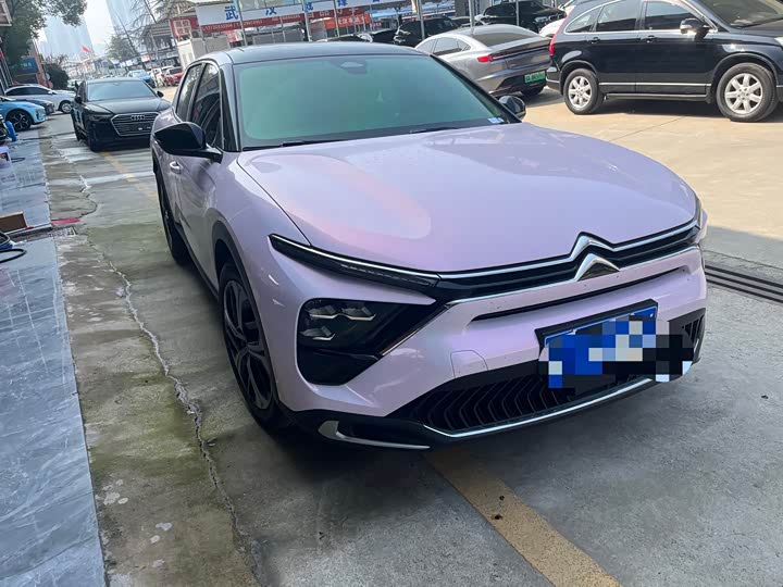 Фото 3 - Citroen C5 X