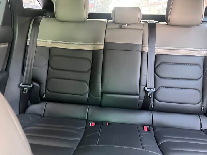 Фото 8 - Citroen C5 X