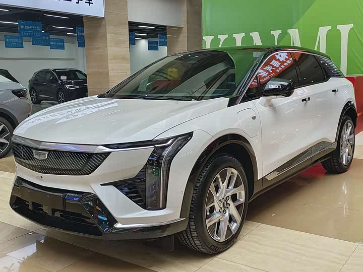 Фото 1 - Cadillac Optiq