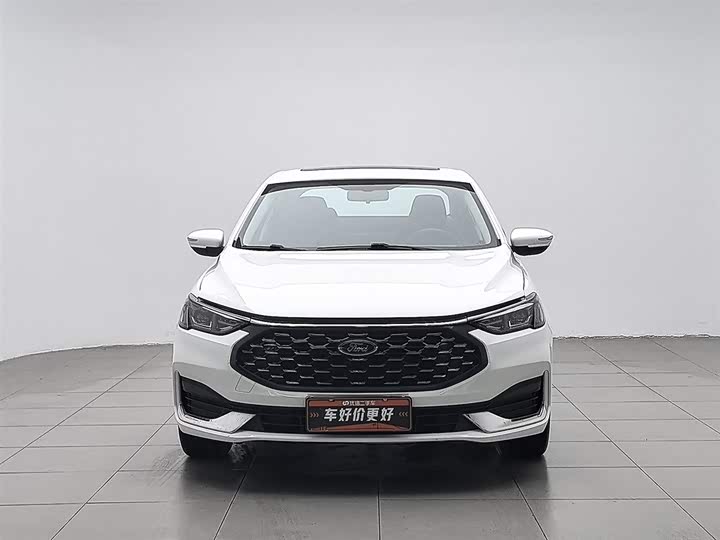 Фото 3 - Ford Escort