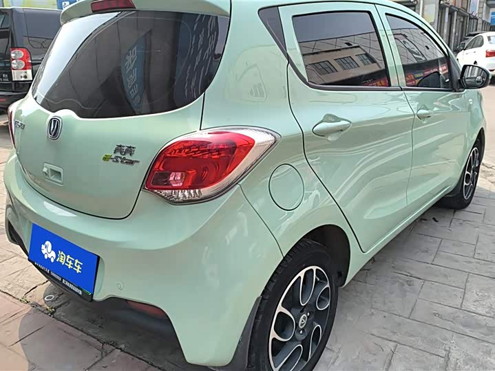 Фото 3 - Changan BenBen E-Star