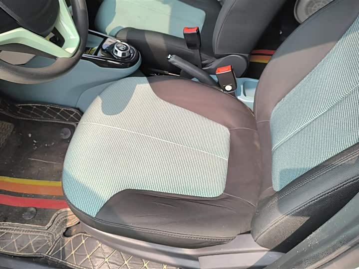 Фото 9 - Changan BenBen E-Star