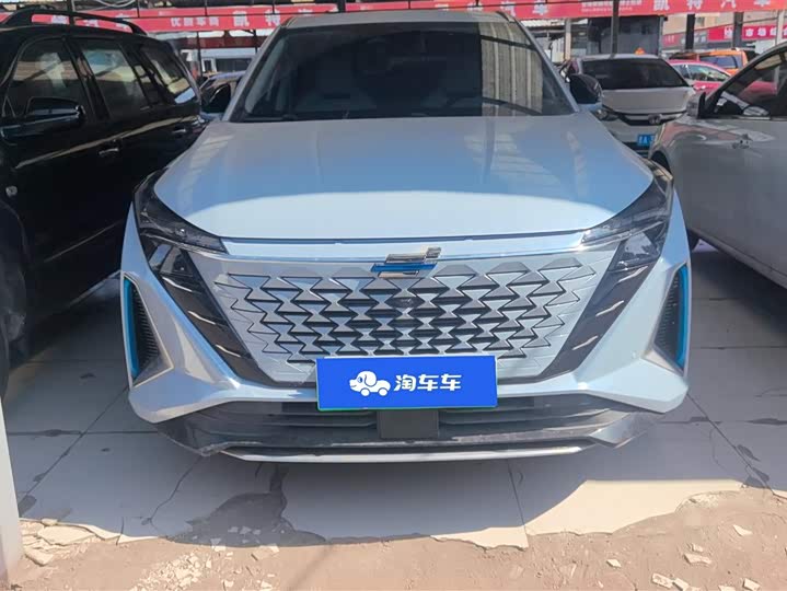 Фото 2 - Changan Oshan Z6 Hybrid