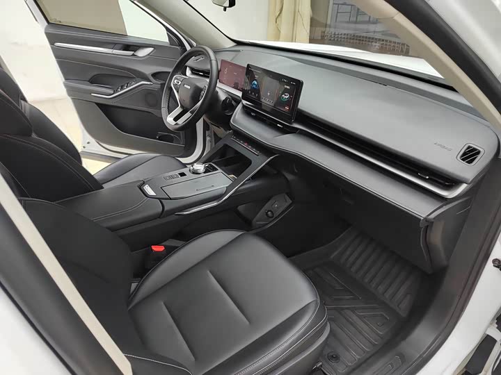 Фото 6 - Haval H6 Hybrid