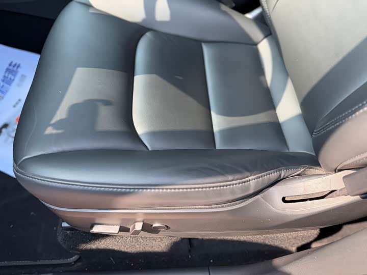 Фото 5 - Tesla Model Y