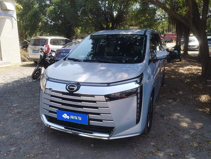 Фото 1 - GAC Trumpchi E8