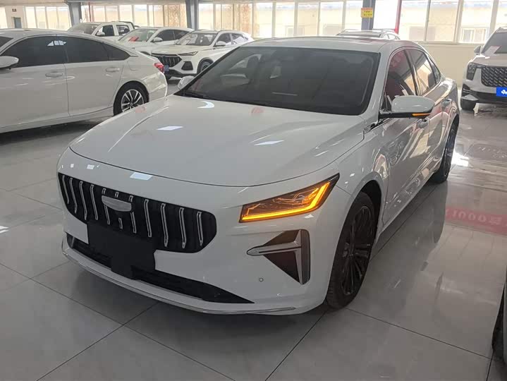 Фото 1 - Geely Preface L