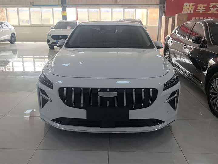 Фото 2 - Geely Preface L