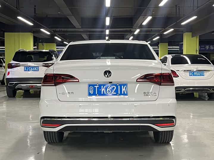 Фото 4 - Volkswagen Bora