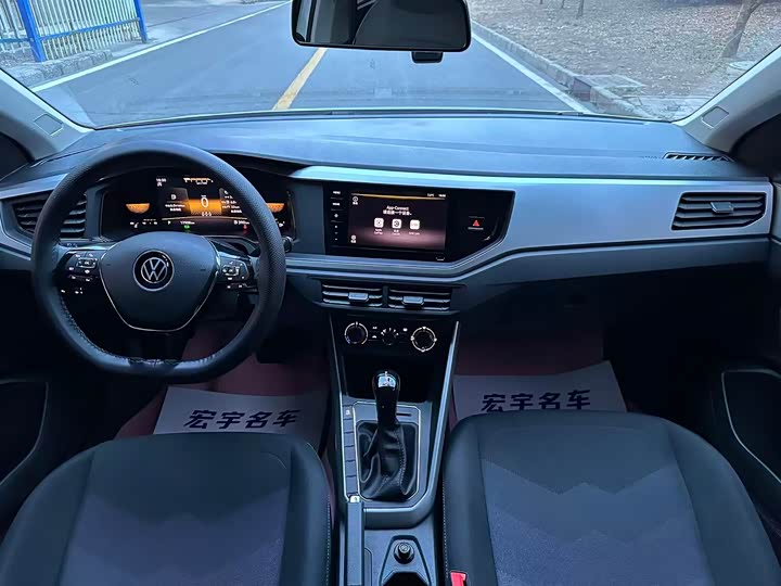 Фото 7 - Volkswagen Polo