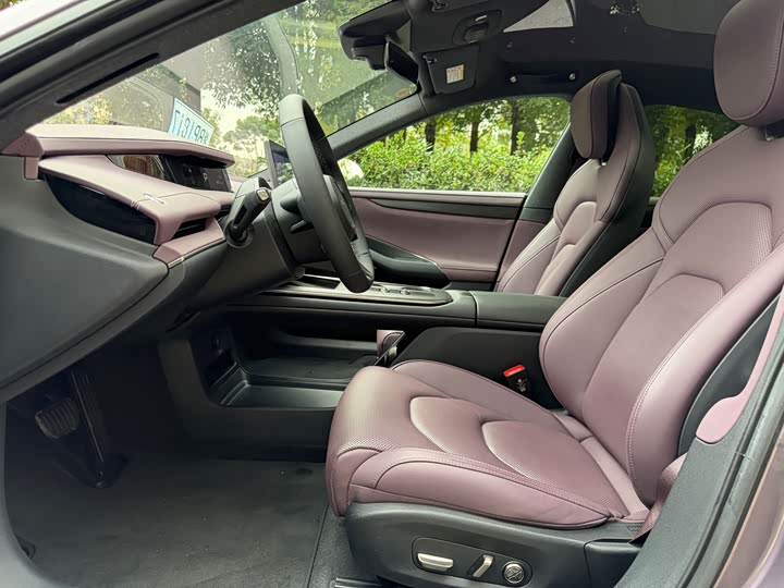 Фото 5 - Xiaomi SU7