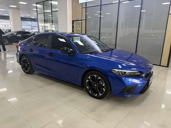 Фото 3 - Honda Civic