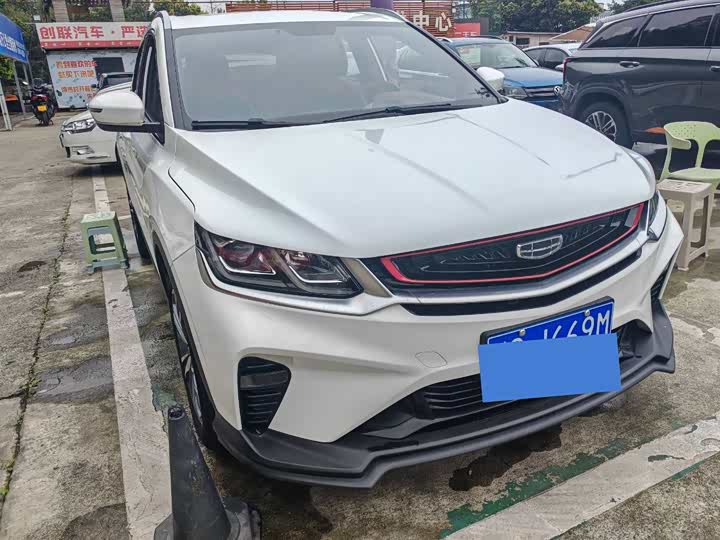 Фото 3 - Geely Coolray