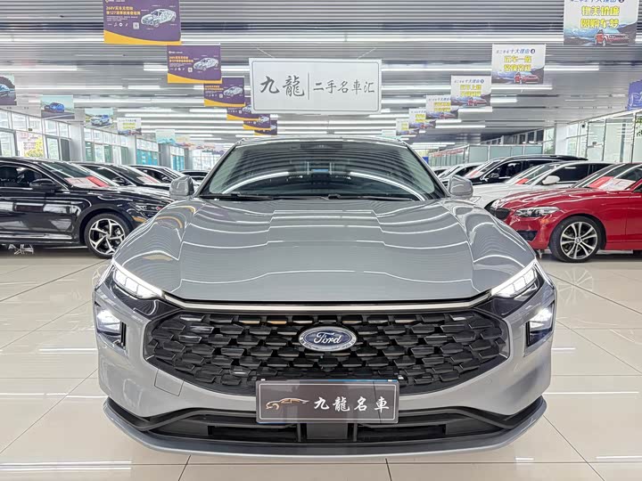 Photo 2 - Ford Mondeo