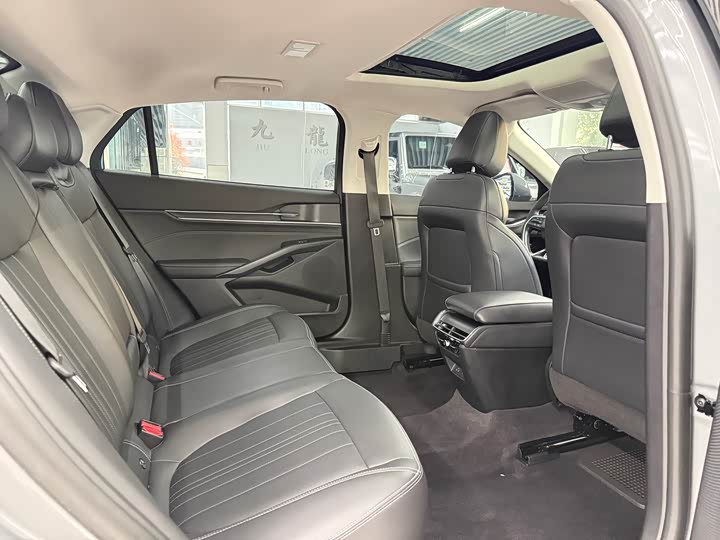 Photo 9 - Ford Mondeo