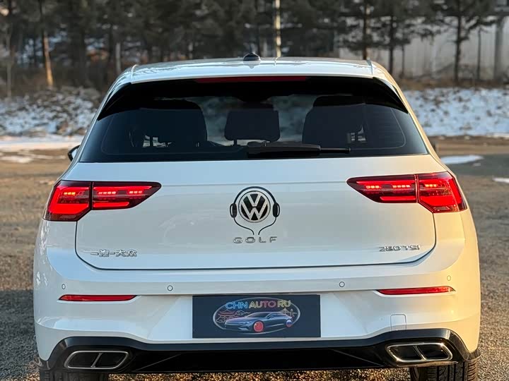 Фото 5 - Volkswagen Golf