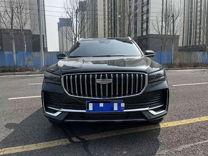 Фото 2 - Geely Monjaro