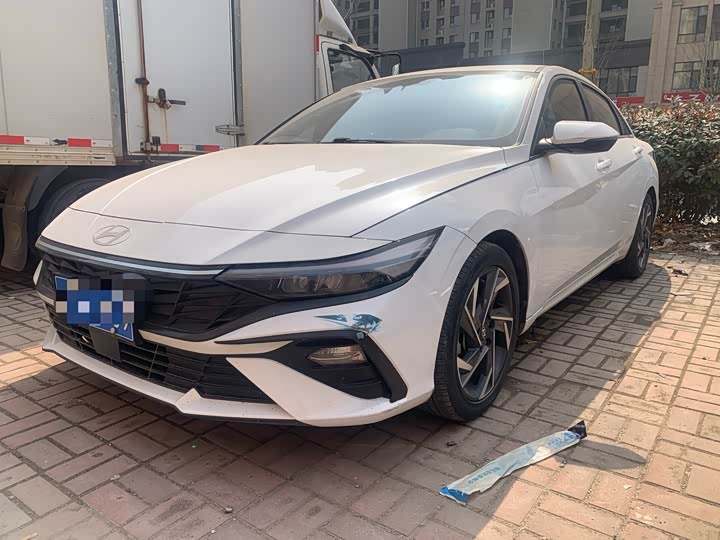 Фото 1 - Hyundai Elantra N line