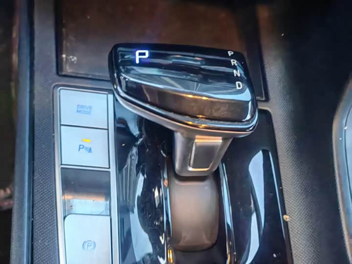 Фото 7 - Hyundai Elantra N line