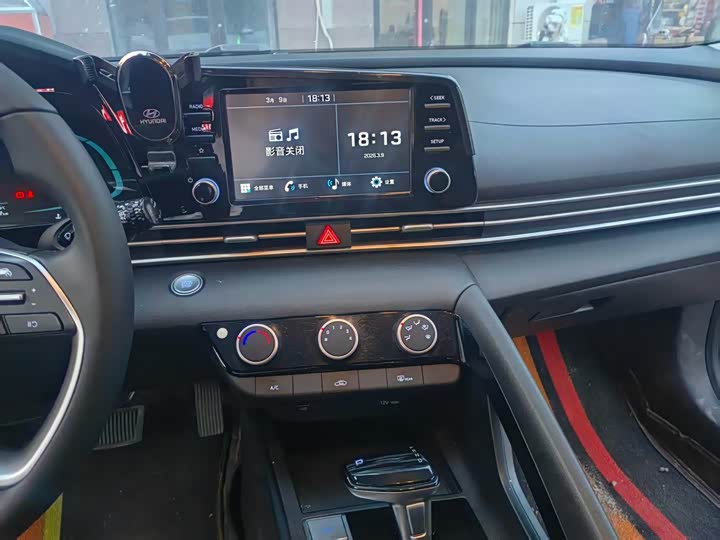 Фото 8 - Hyundai Elantra N line