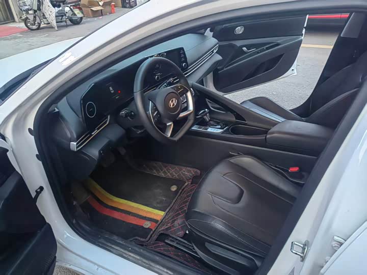 Фото 9 - Hyundai Elantra N line