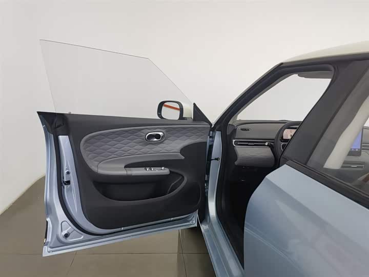 Фото 8 - Dongfeng Yipai 01