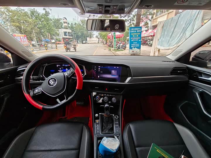 Фото 4 - Volkswagen Sagitar L