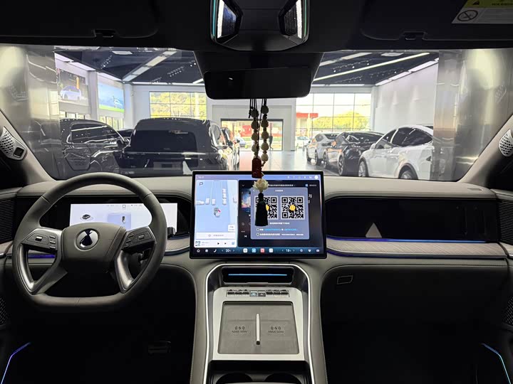 Фото 3 - Denza N9