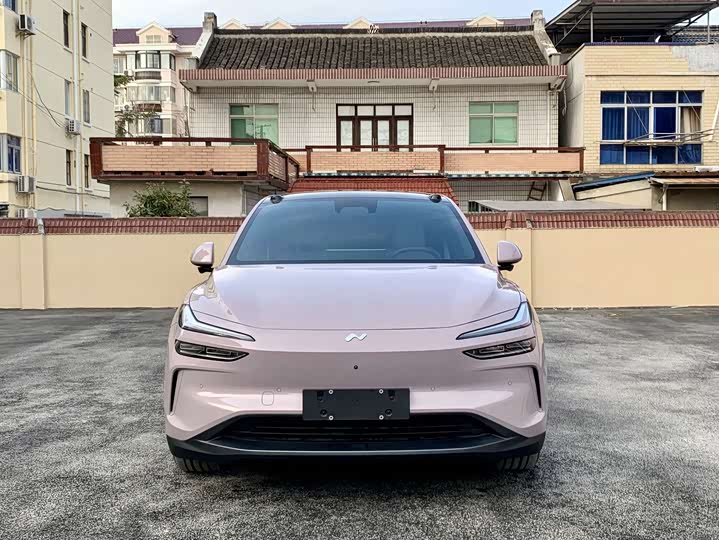 Фото 2 - Nio Onvo L60